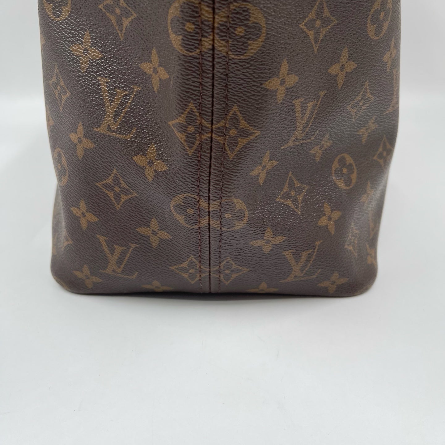 Louis Vuitton Neverfull GM Monogram Tote