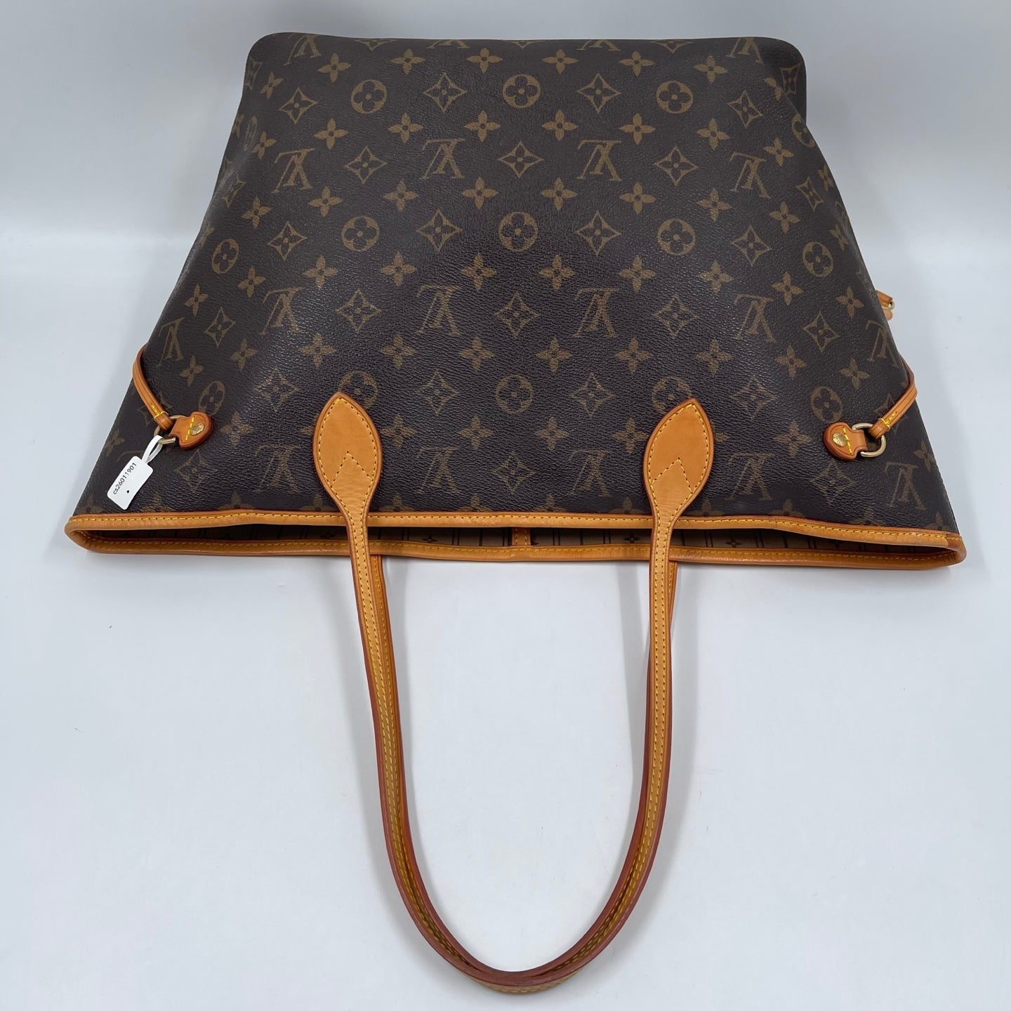 Louis Vuitton MM Neverfull Monogram Canvas Tote Bag with Beige Interior