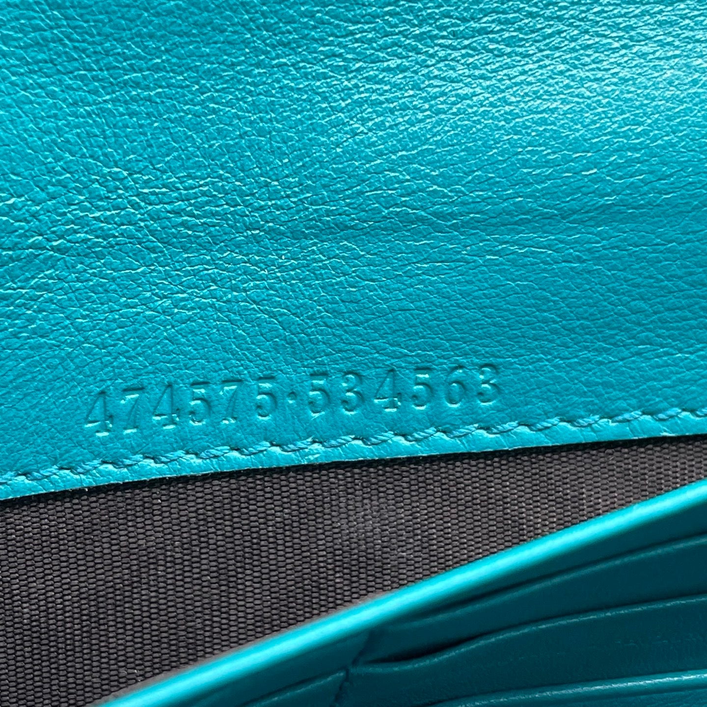 Gucci GG Marmont Mini Velvet Shoulder Bag in Pavone Cyan