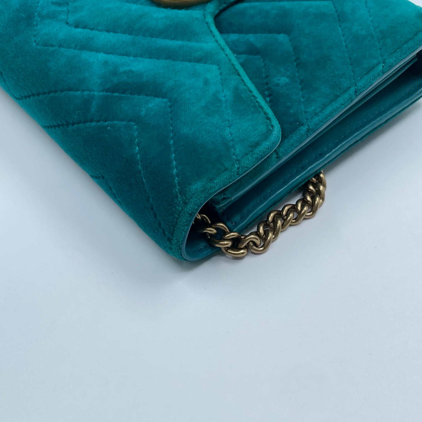 Gucci GG Marmont Mini Velvet Shoulder Bag in Pavone Cyan