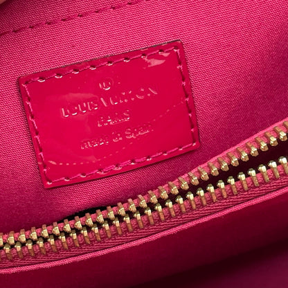 Louis Vuitton Montaigne BB Monogram Vernis in Magenta