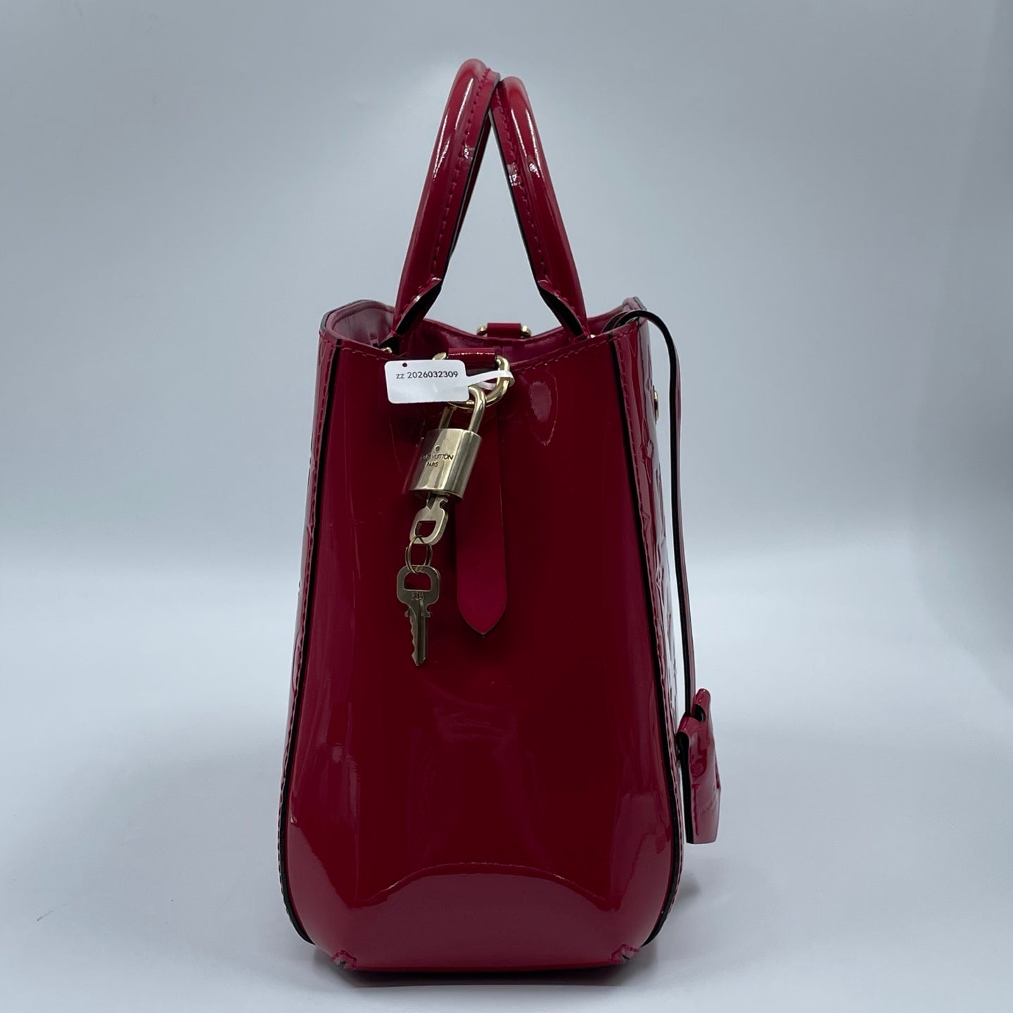 Louis Vuitton Montaigne BB Monogram Vernis in Magenta