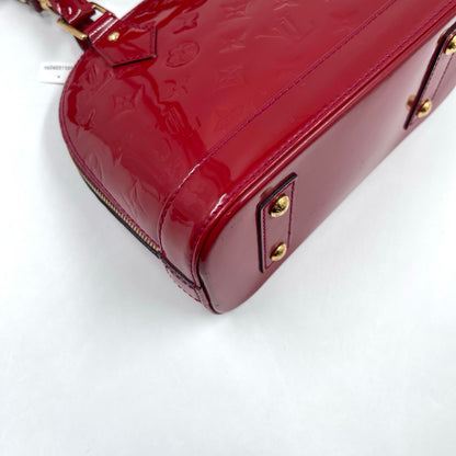 Louis Vuitton Alma BB Monogram Vernis in Pomme d’Amour