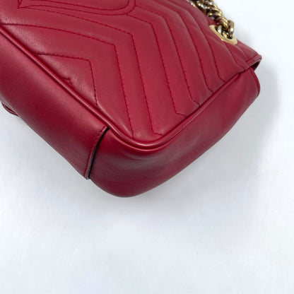 Gucci GG Marmont Small Matelassé Shoulder Bag in Hibiscus Red