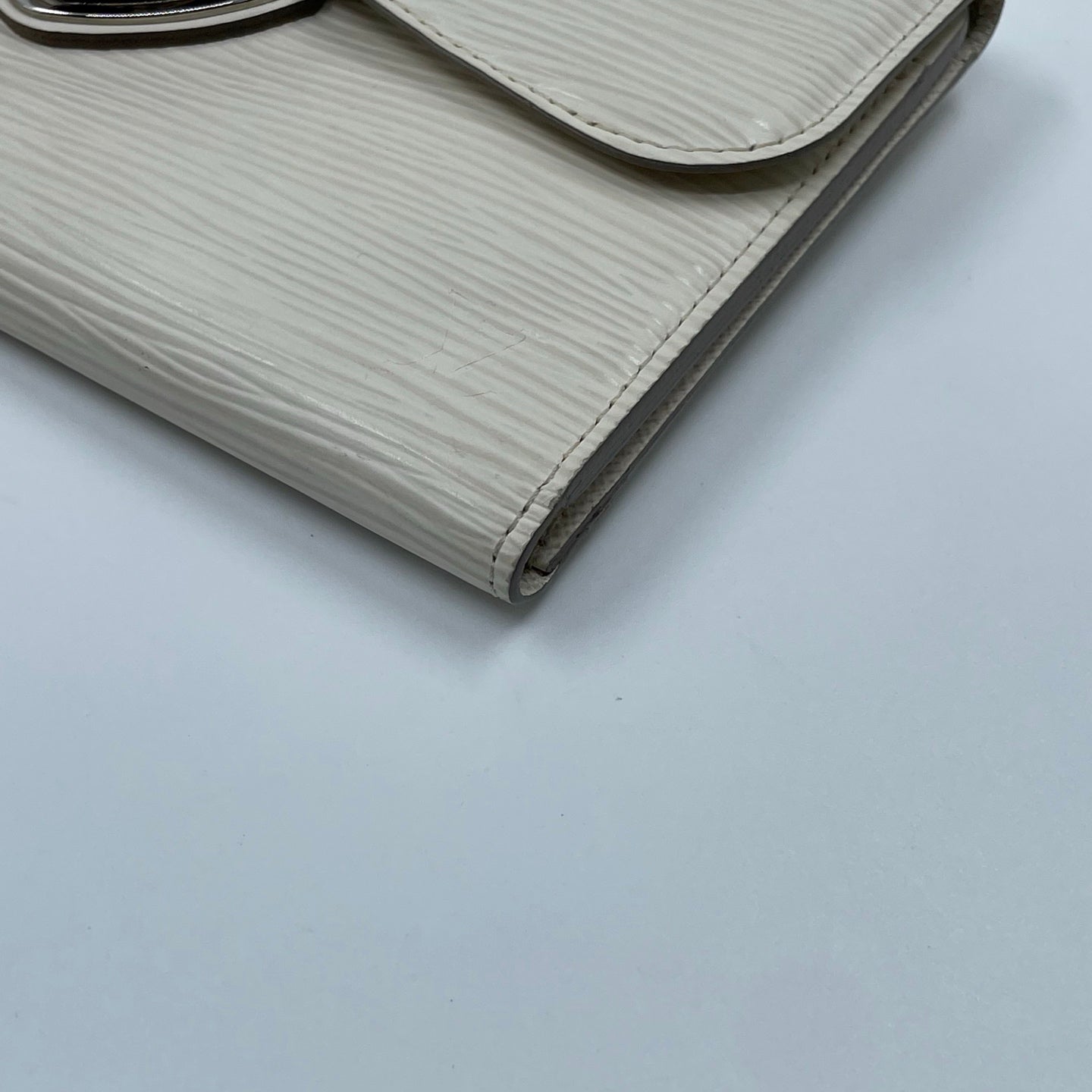 Louis Vuitton Epi Eugénie Wallet in Light Ivory