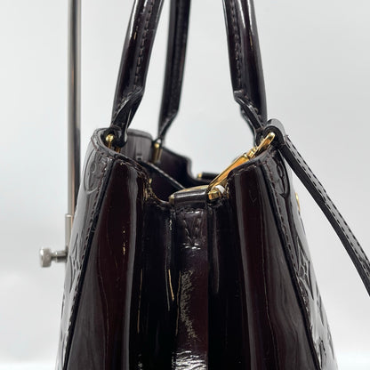 Louis Vuitton Montaigne MM Monogram Vernis in Amarante