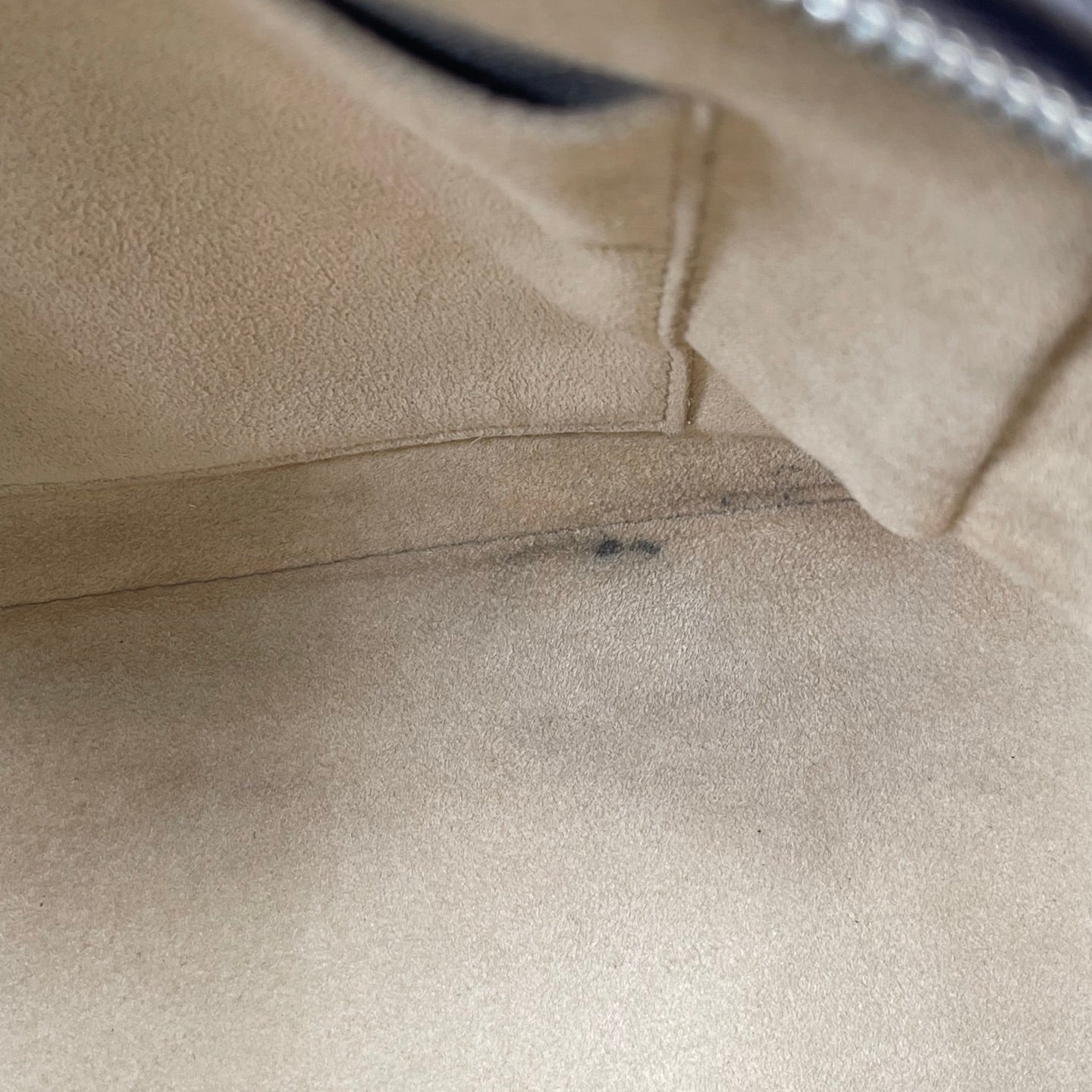 Louis Vuitton Manhattan PM Monogram Satchel
