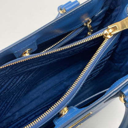 Prada Large Galleria Bag In Saffiano Lux Leather Bluette (Royal Blue)