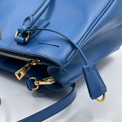 Prada Large Galleria Bag In Saffiano Lux Leather Bluette (Royal Blue)