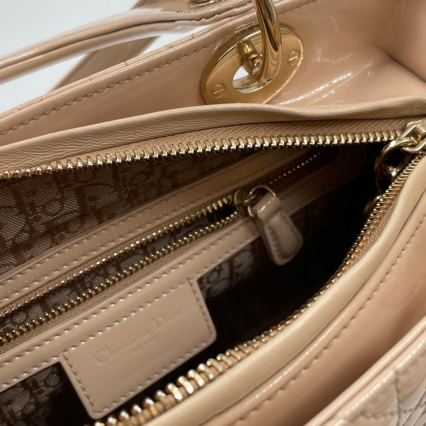 Christian Dior Medium Lady Dior Bag In Beige Patent Leather With Cannage Stitching