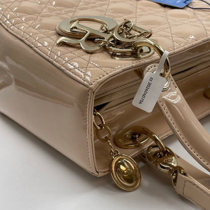 Christian Dior Medium Lady Dior Bag In Beige Patent Leather With Cannage Stitching