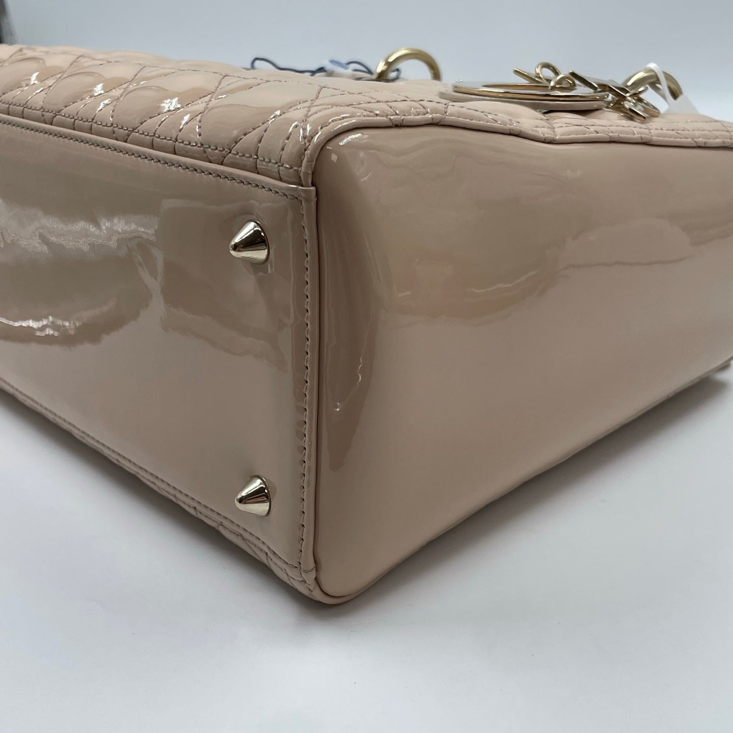 Christian Dior Medium Lady Dior Bag In Beige Patent Leather With Cannage Stitching