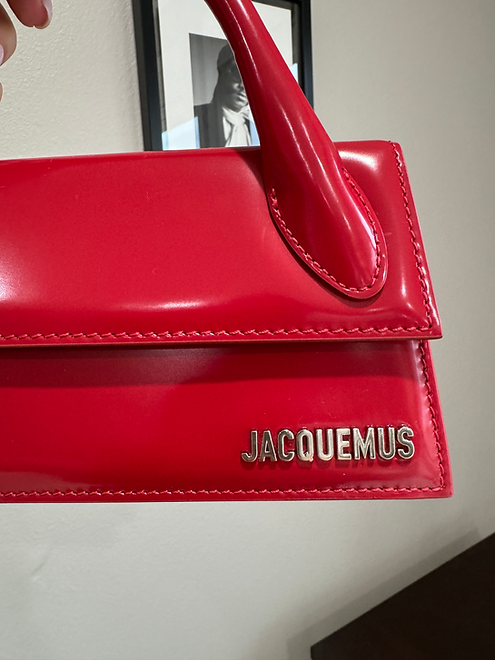 JACQUEMUS Le Chiquito Long glossed-leather tote