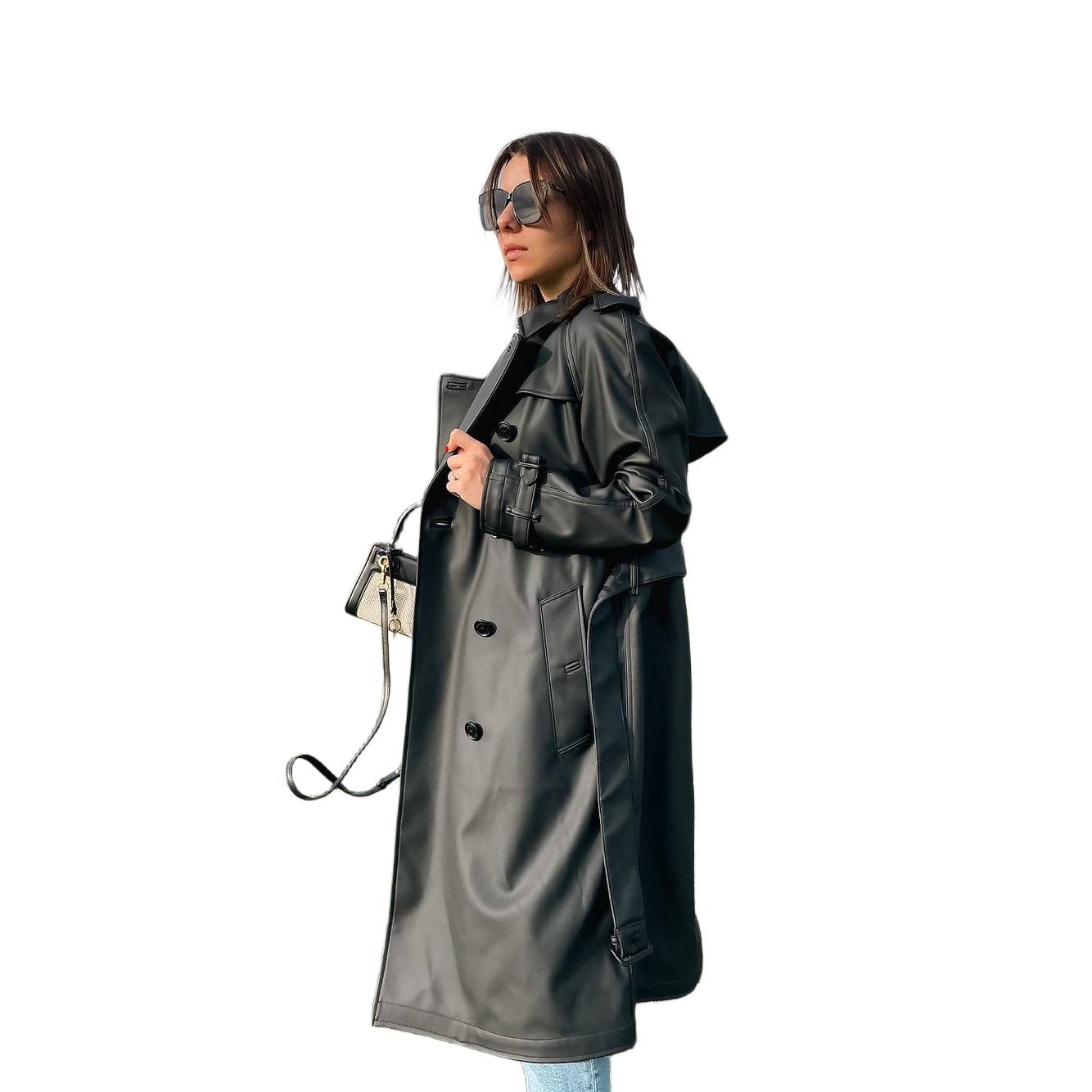 BURBERRY Trench coat