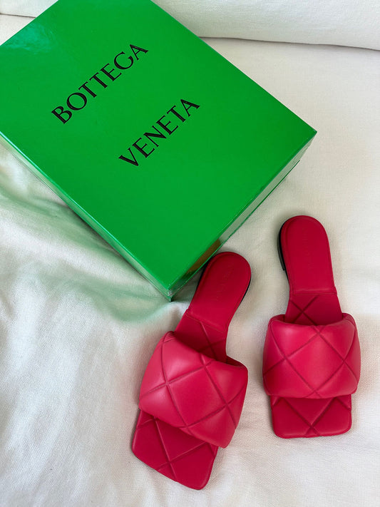 BOTTEGA VENETA Lido Flat Sandals