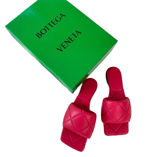 BOTTEGA VENETA Lido Flat Sandals