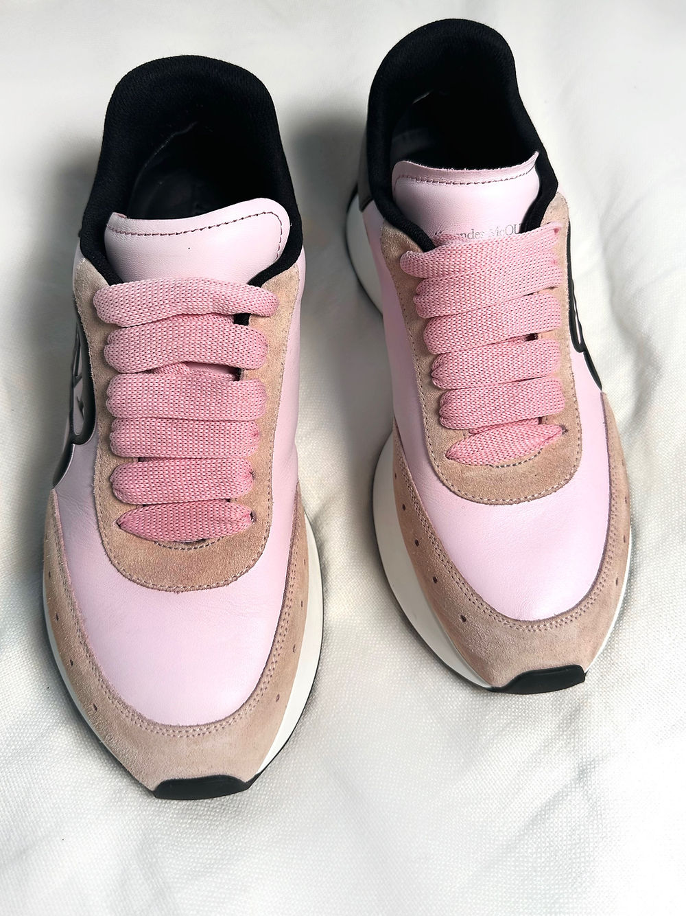 ALEXANDER MCQUEEN LEATHER SNEAKERS