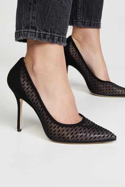 STUART WEITZMAN Toe Pumps