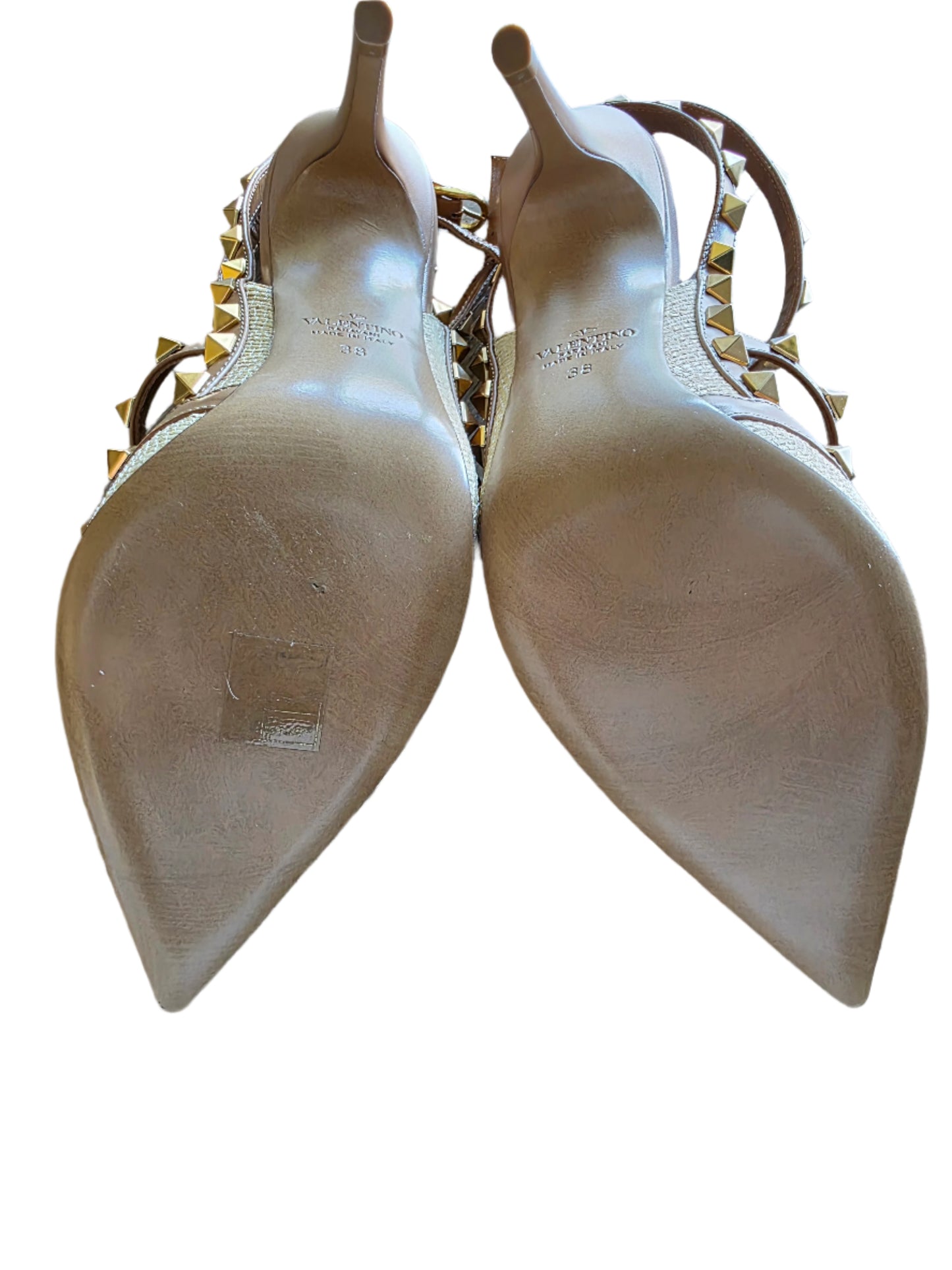 Valentino Garavani Rockstud Raffia T-Strap Pump Heels Natural Tan