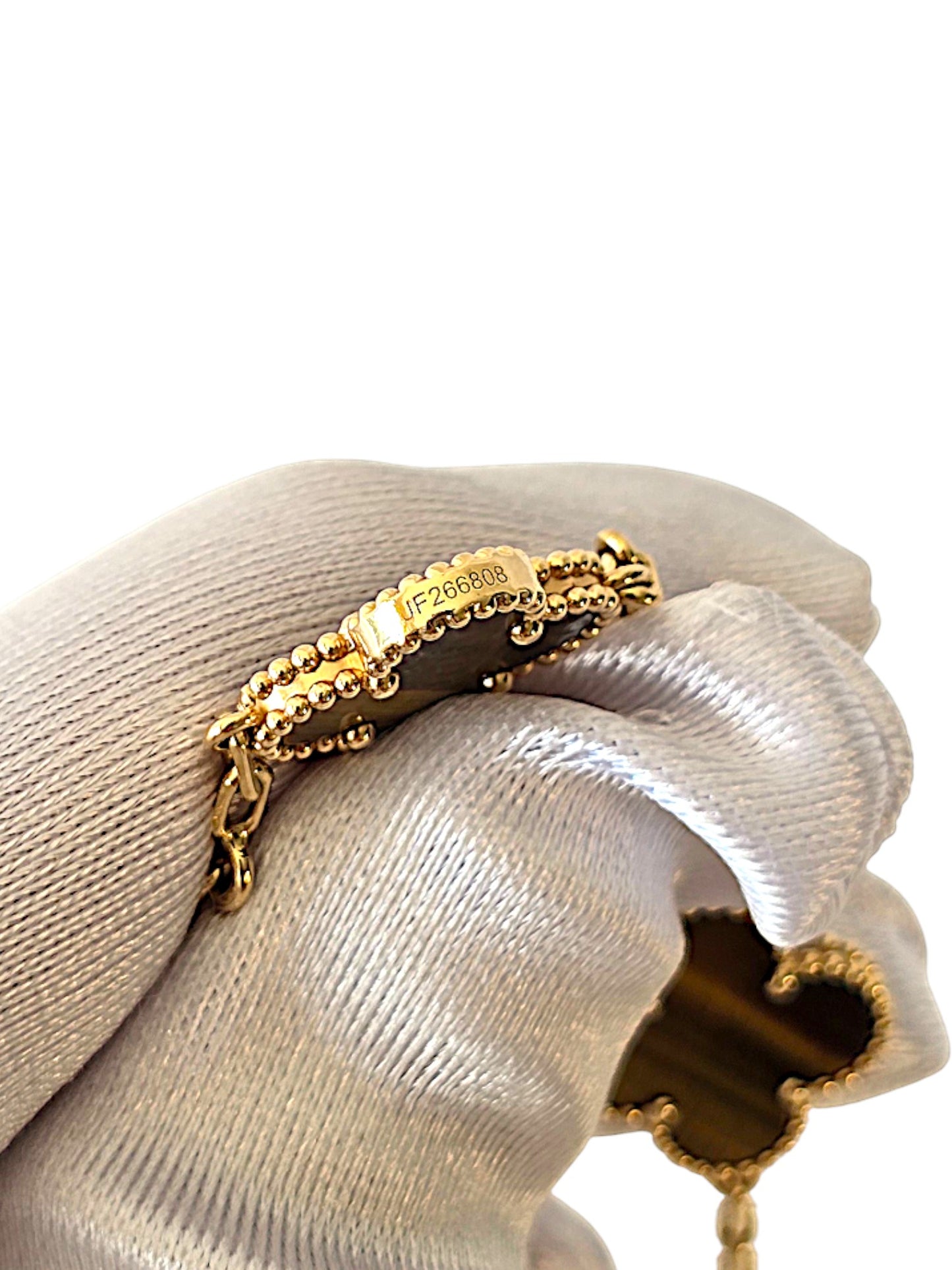 Van Cleef & Arpels Vintage Alhambra bracelet, 5 motifs 18K Yellow Gold, Tiger Eye