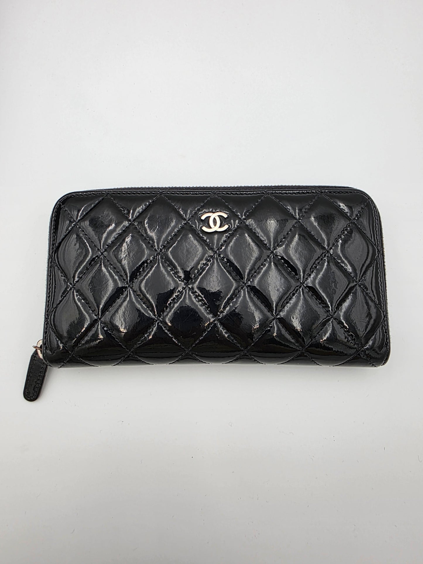 Chanel Patent Quilted Large Gusset Zip-Around Wallet in Black
