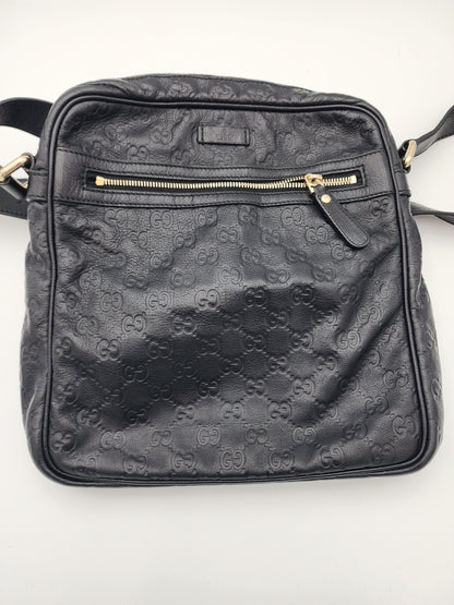 Gucci Guccissima Leather Messenger Bag Black