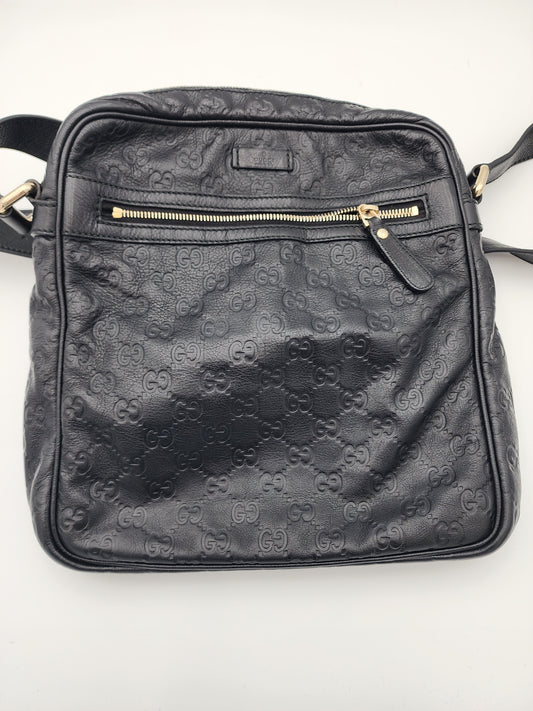 Gucci Guccissima Leather Messenger Bag Black