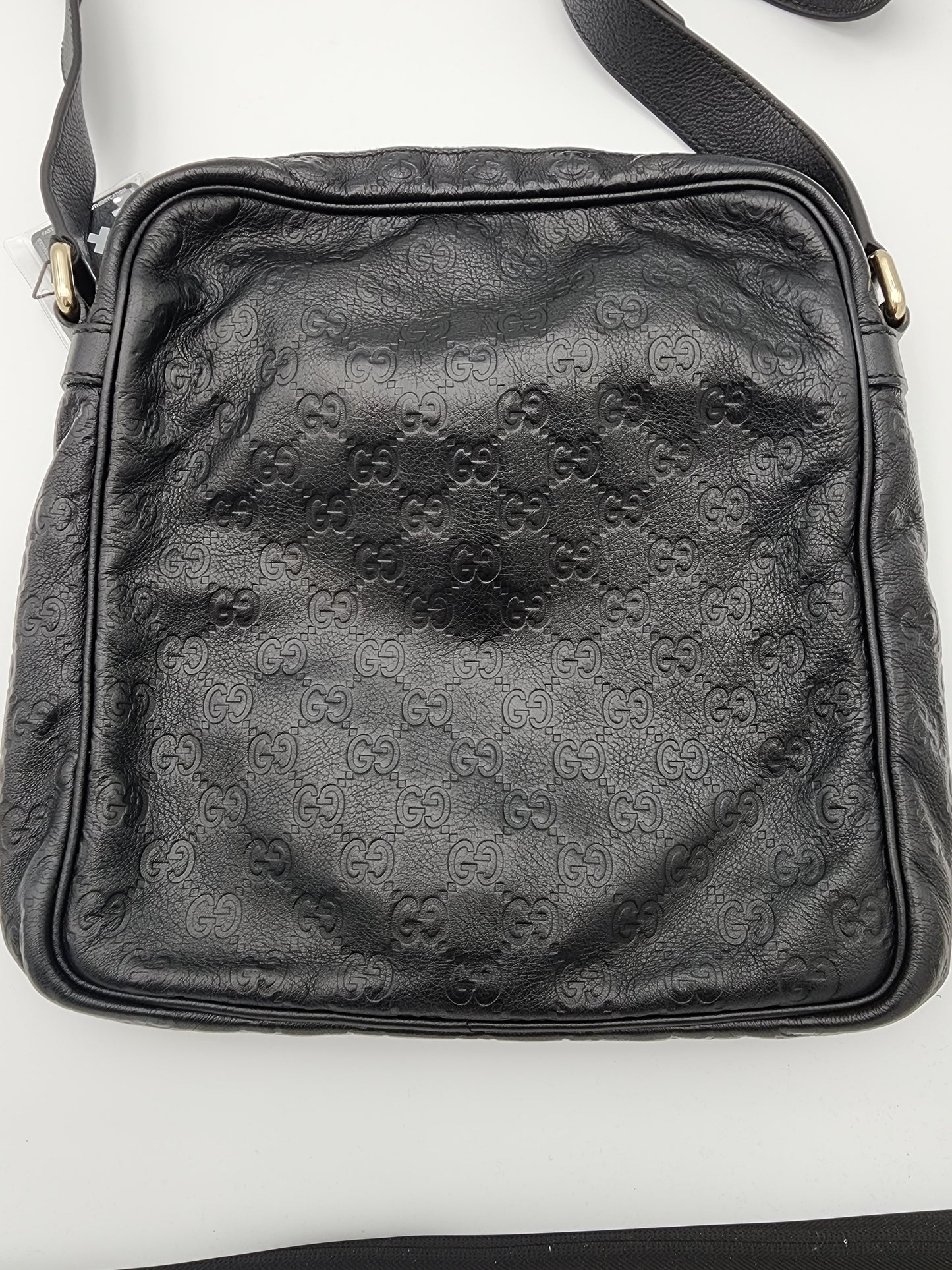 Gucci Guccissima Leather Messenger Bag Black