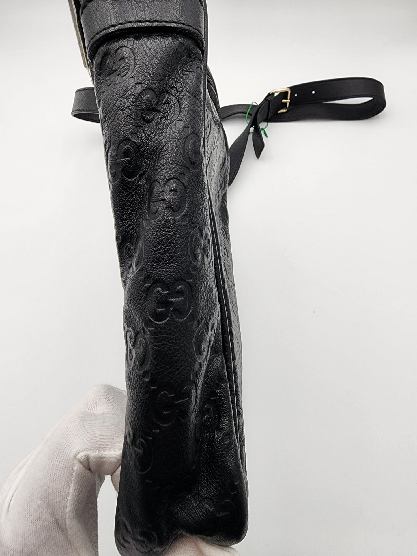 Gucci Guccissima Leather Messenger Bag Black