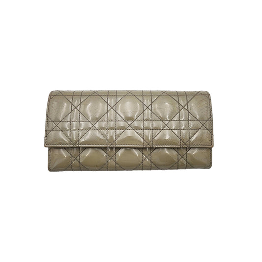 Christian Dior Lady Dior Rendez-Vous Short Chain Wallet Cannage Patent Leather