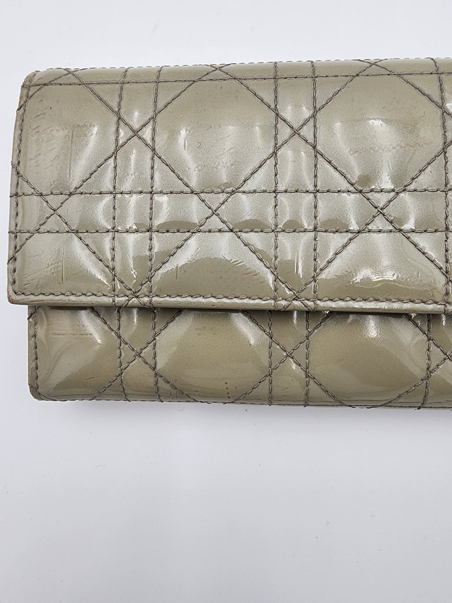 Christian Dior Lady Dior Rendez-Vous Short Chain Wallet Cannage Patent Leather