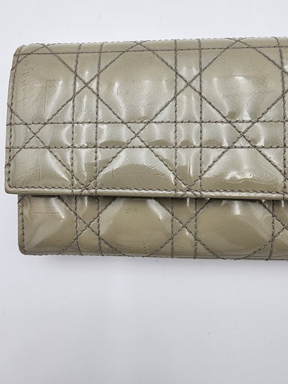 Christian Dior Lady Dior Rendez-Vous Short Chain Wallet Cannage Patent Leather