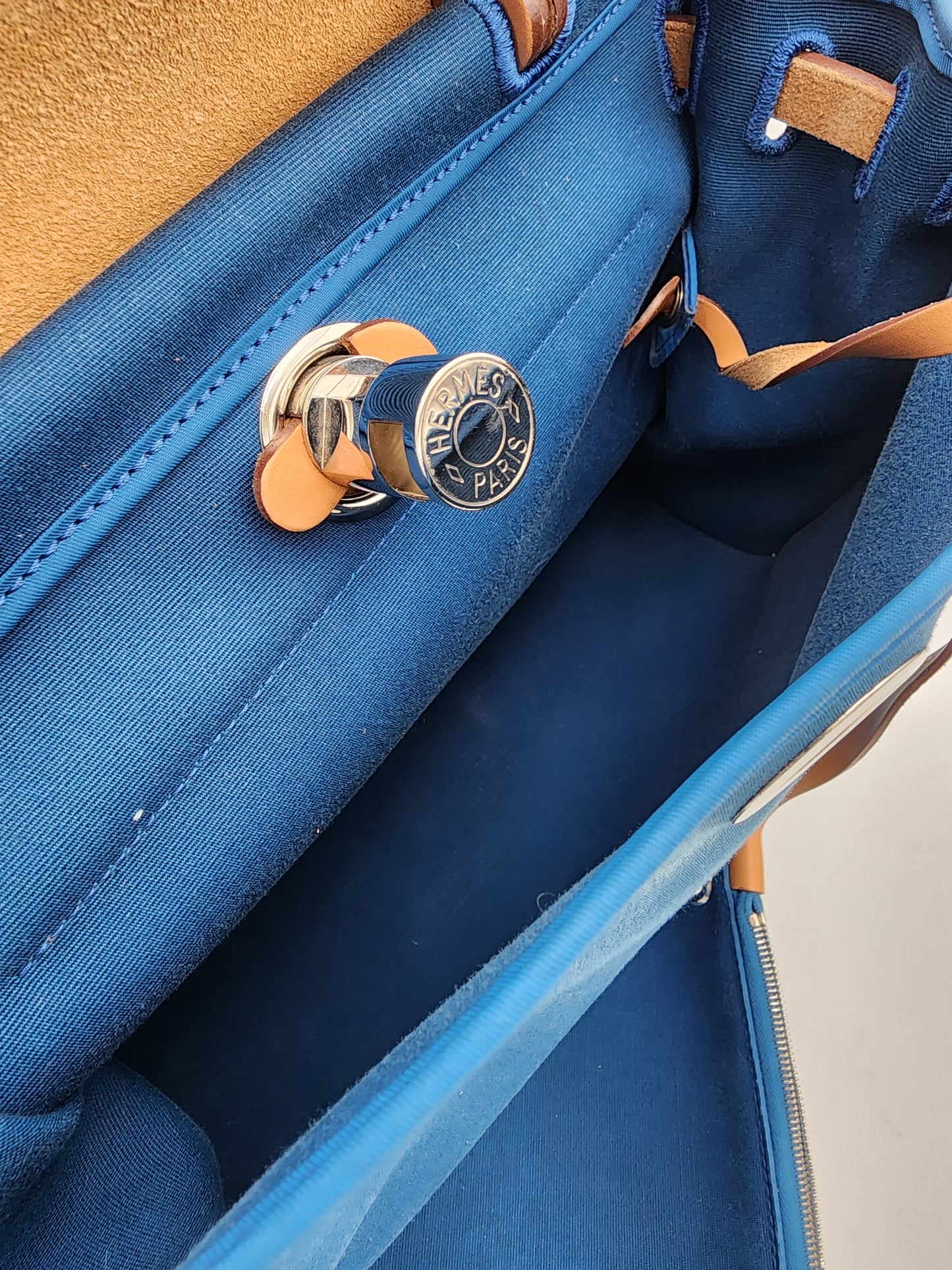 Hermès Herbag Zip 31 Bleu France Toile Militaire & Vache Hunter Leather
