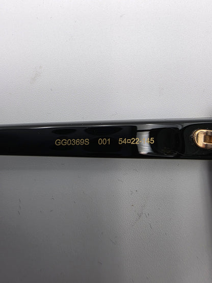 Gucci GG0369S Oversized Cat-Eye Sunglasses in Black