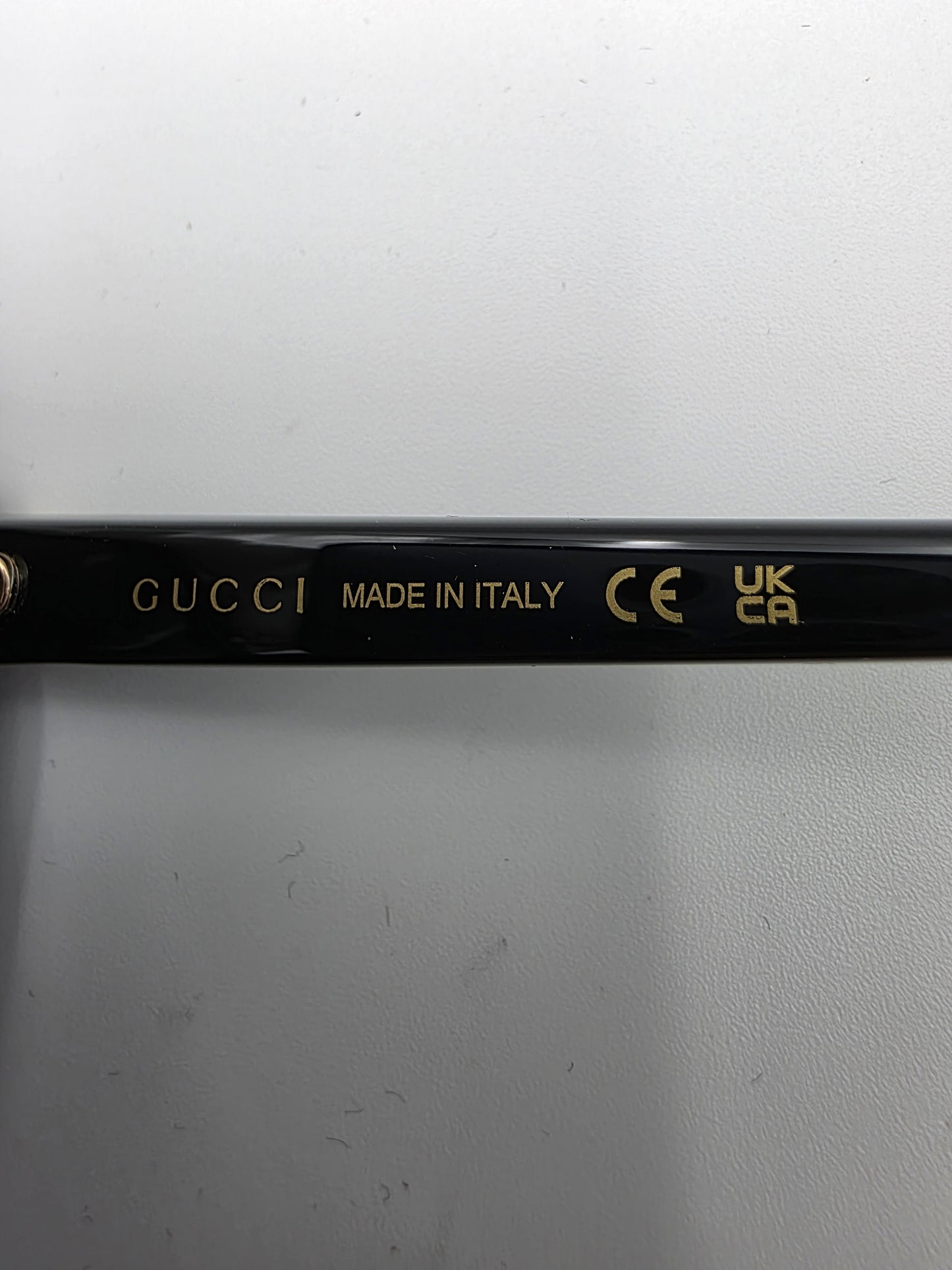 Gucci GG0369S Oversized Cat-Eye Sunglasses in Black