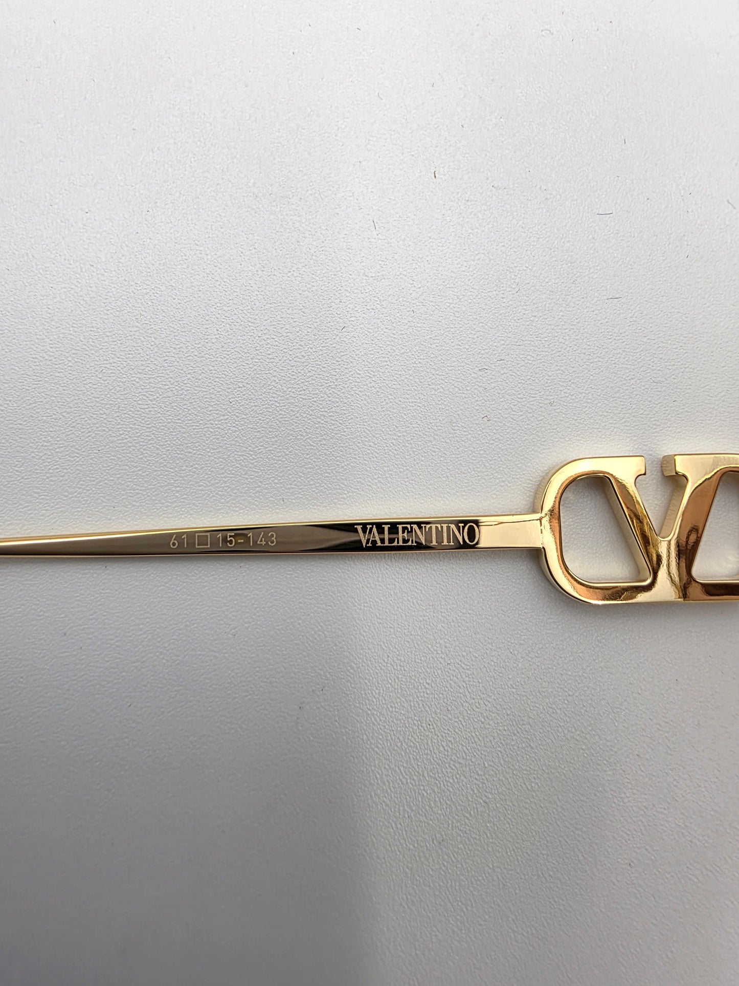 Valentino VLogo Sign VLS-135B-61 Low-Profile Cat-Eye Sunglasses in Light Gold