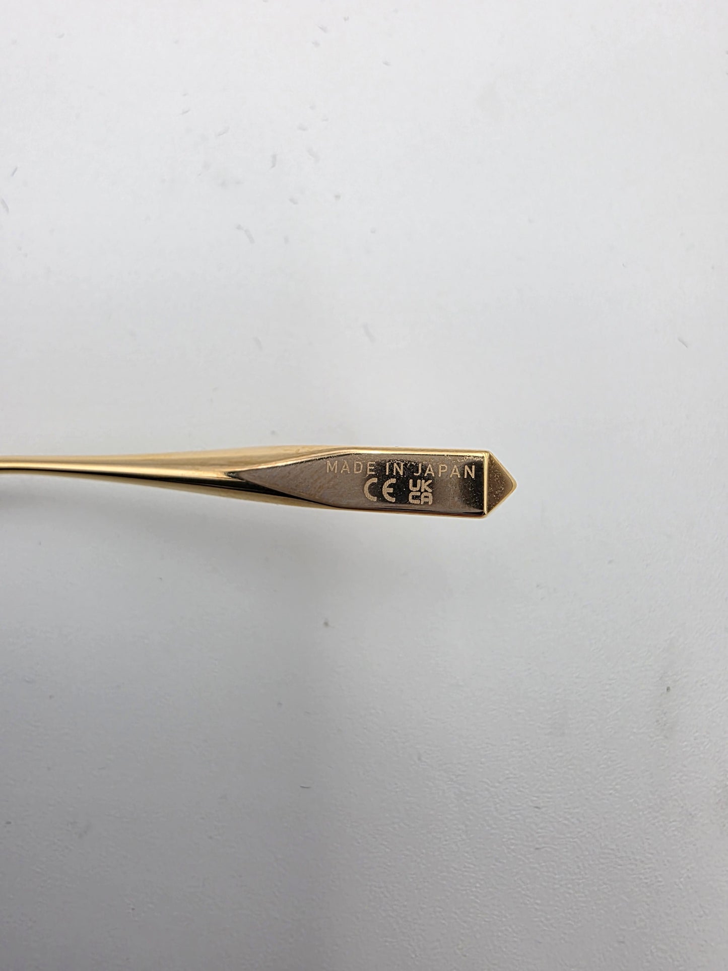 Valentino VLogo Sign VLS-135B-61 Low-Profile Cat-Eye Sunglasses in Light Gold