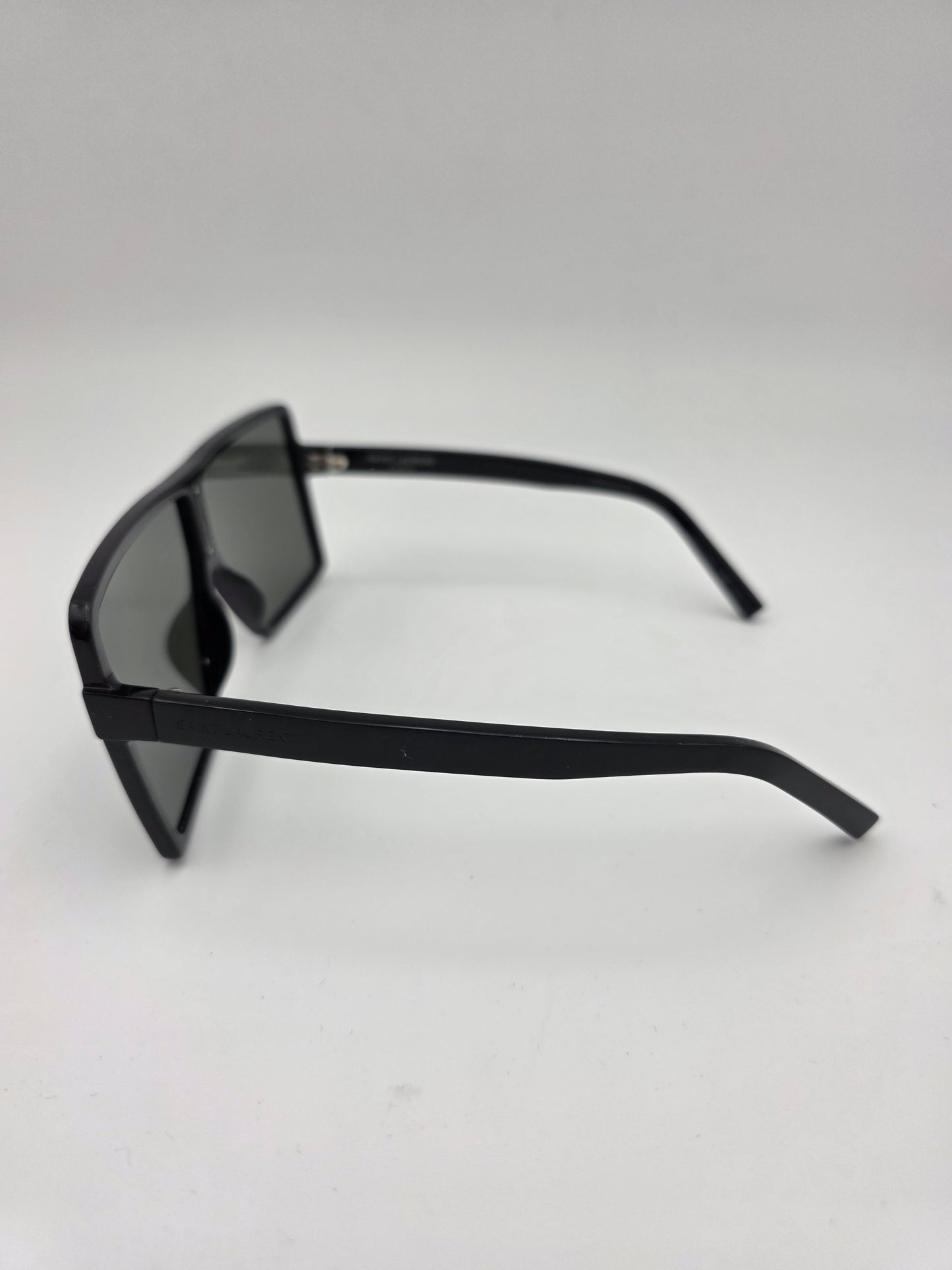 Saint Laurent SL 183 Betty S Mask Sunglasses in Black