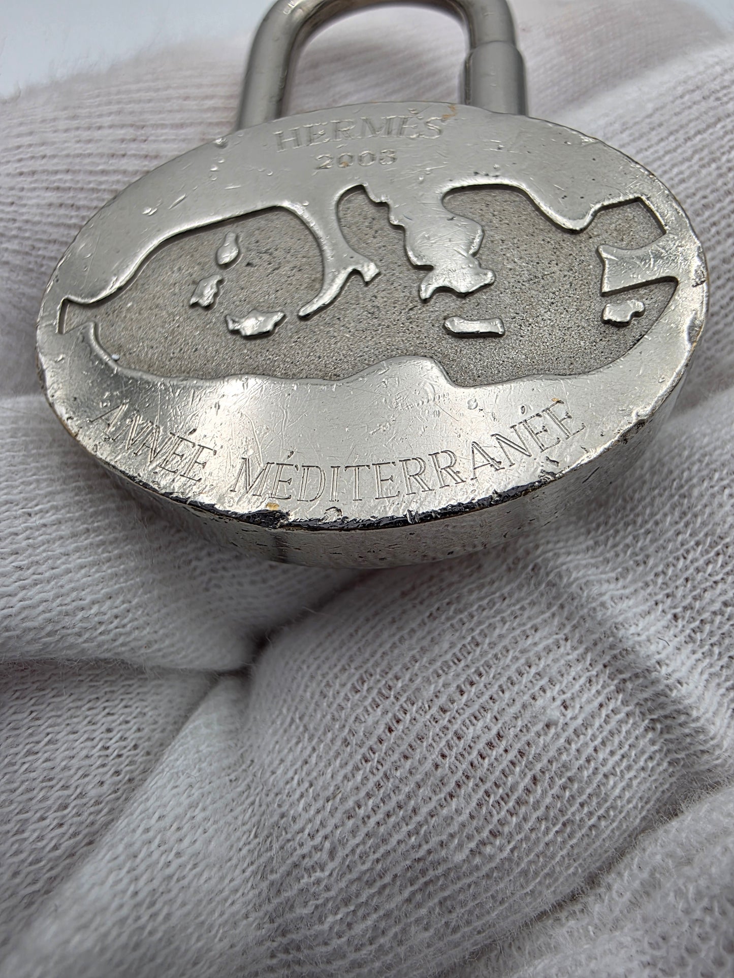 Hermès Vintage 2003 Année Méditerranée Cadena Lock Charm in Silver