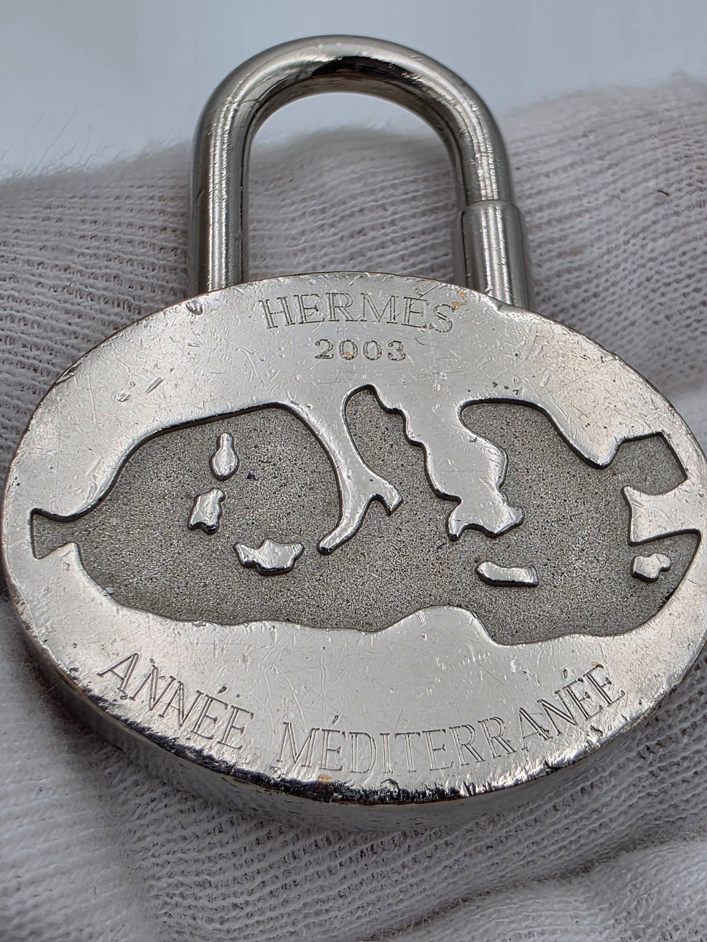 Hermès Vintage 2003 Année Méditerranée Cadena Lock Charm in Silver