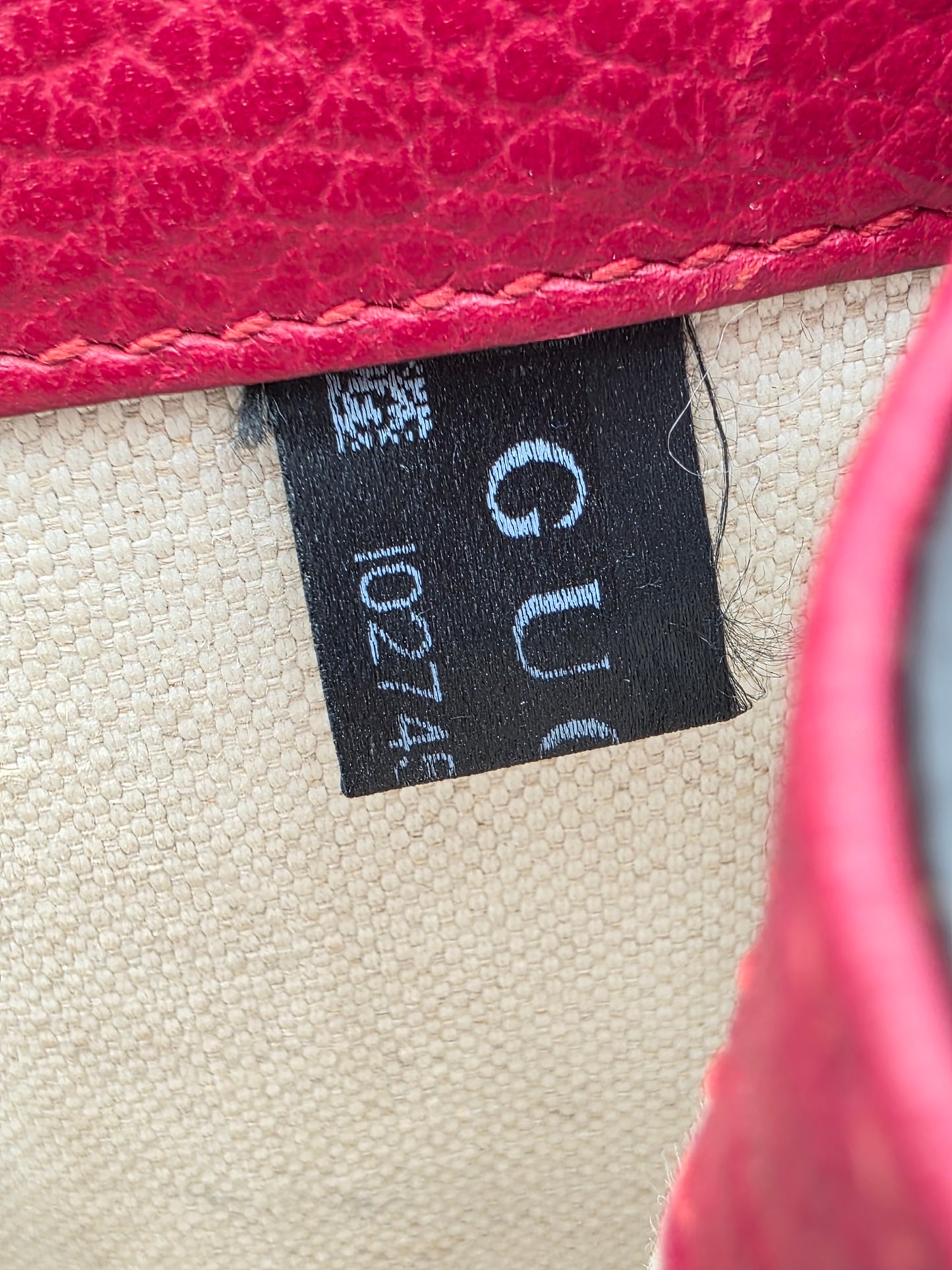 Gucci Dionysus Mini Shoulder Bag in Hibiscus Red