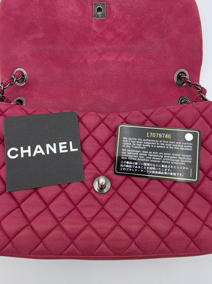 Chanel New Bubble Flap Bag in Pink Iridescent Calfskin
