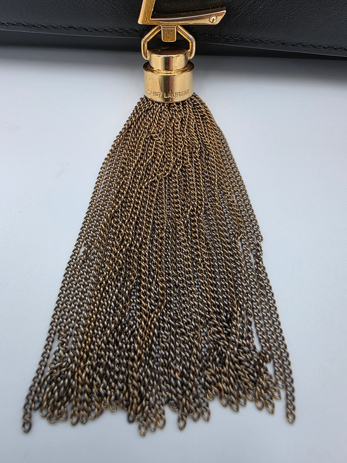 Saint Laurent Medium Kate Tassel Shoulder Bag in Black
