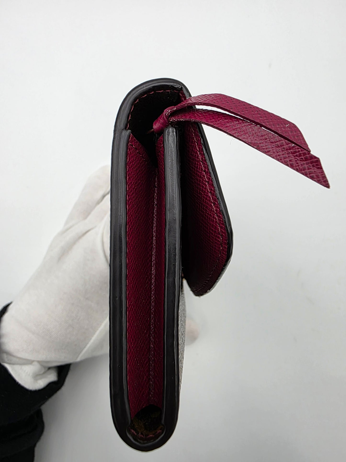 Louis Vuitton Emilie Wallet Monogram Fuchsia