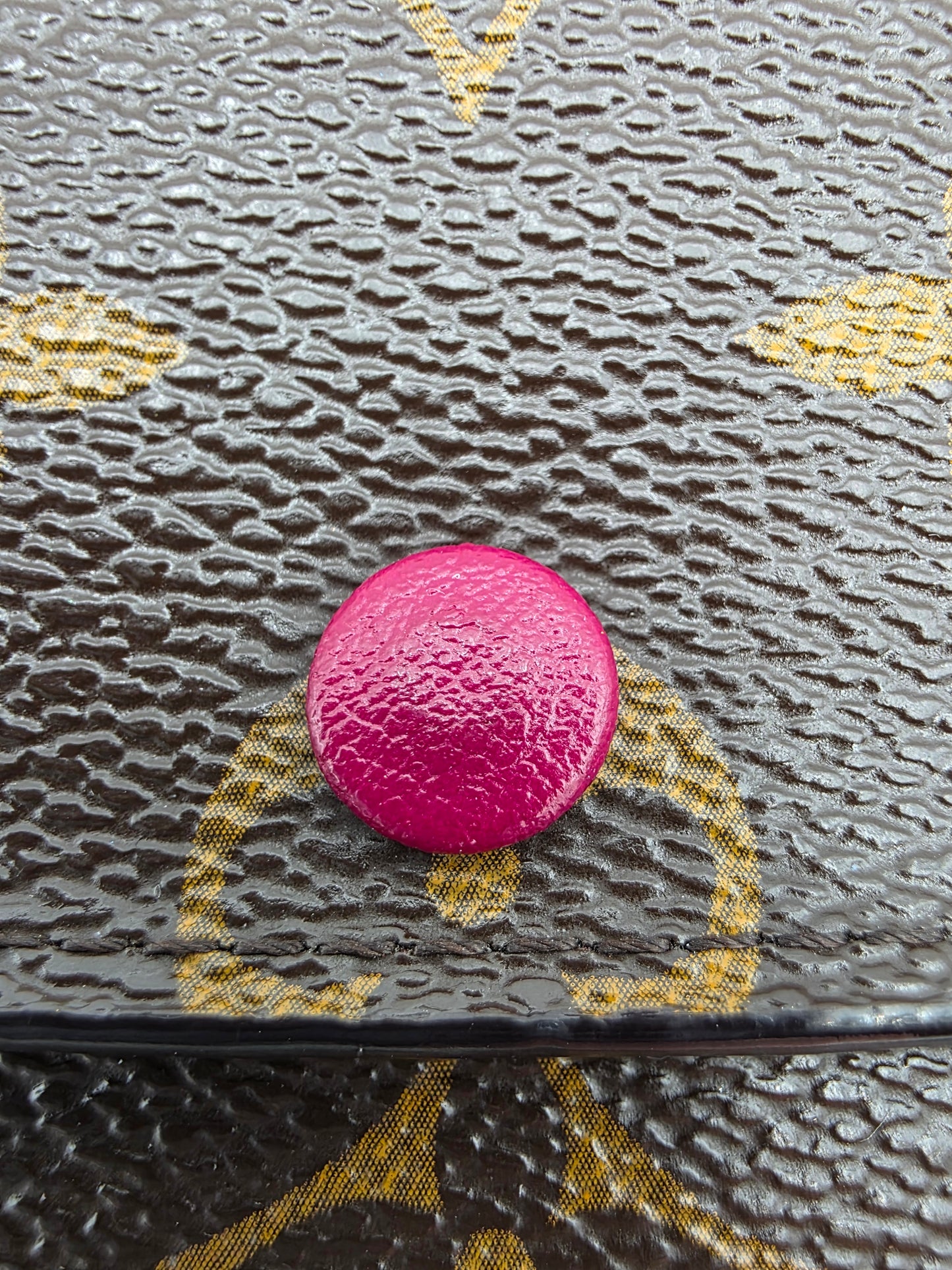 Louis Vuitton Emilie Wallet Monogram Fuchsia