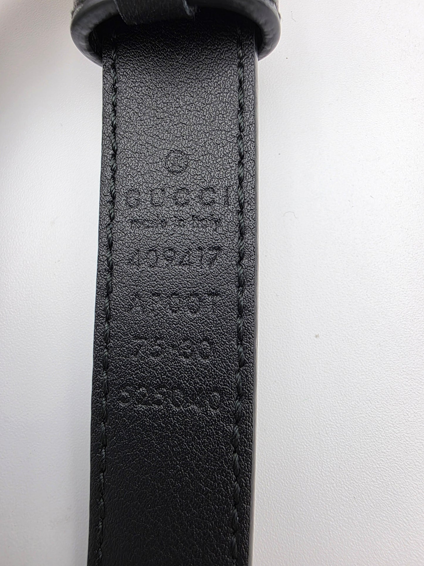 Gucci GG Marmont Thin Belt in Black