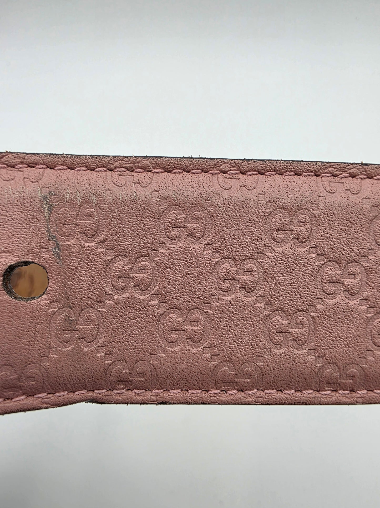Gucci Microguccissima Leather Belt in Dusty Rose