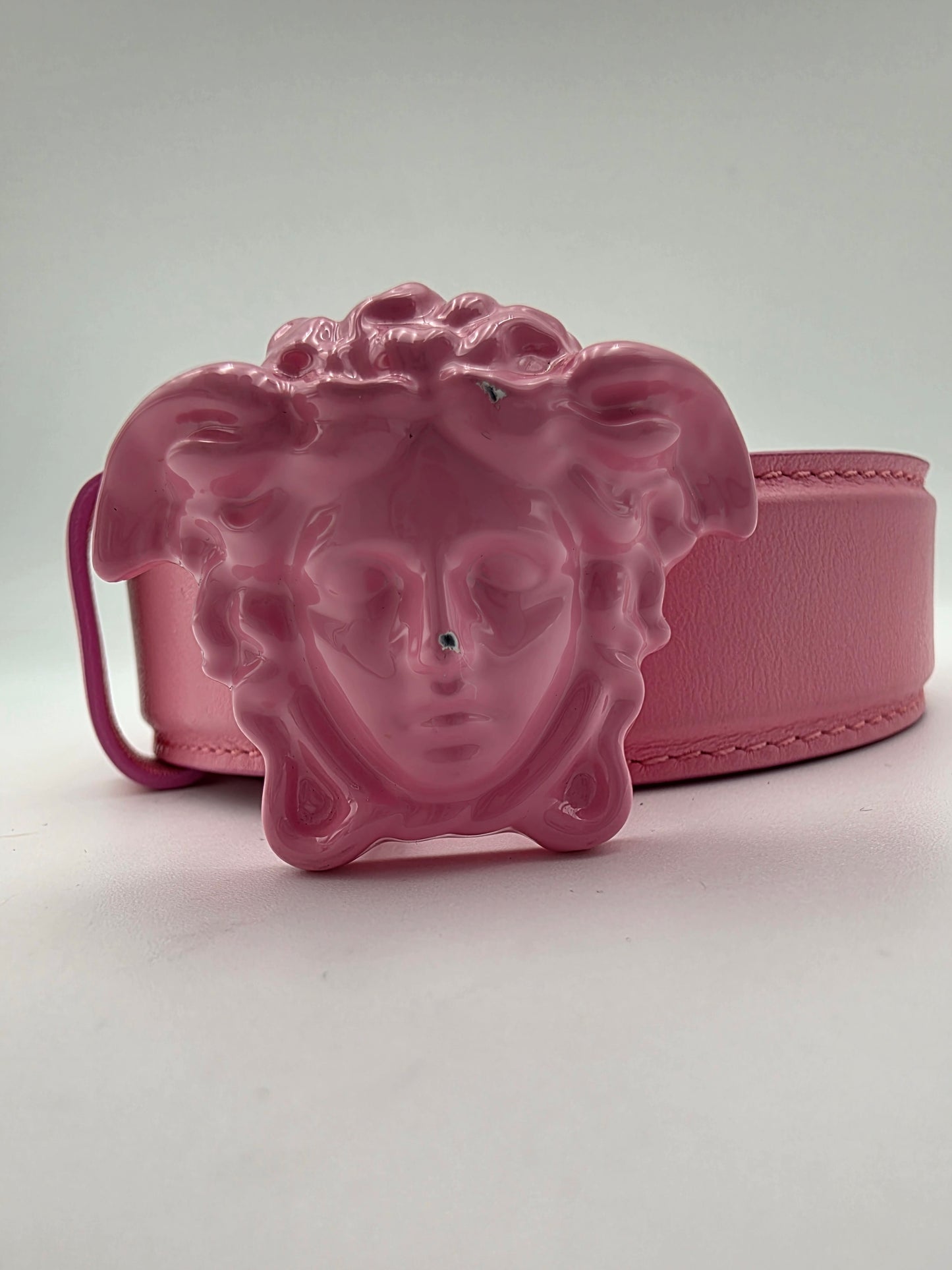 Versace La Medusa Leather Belt in Pink