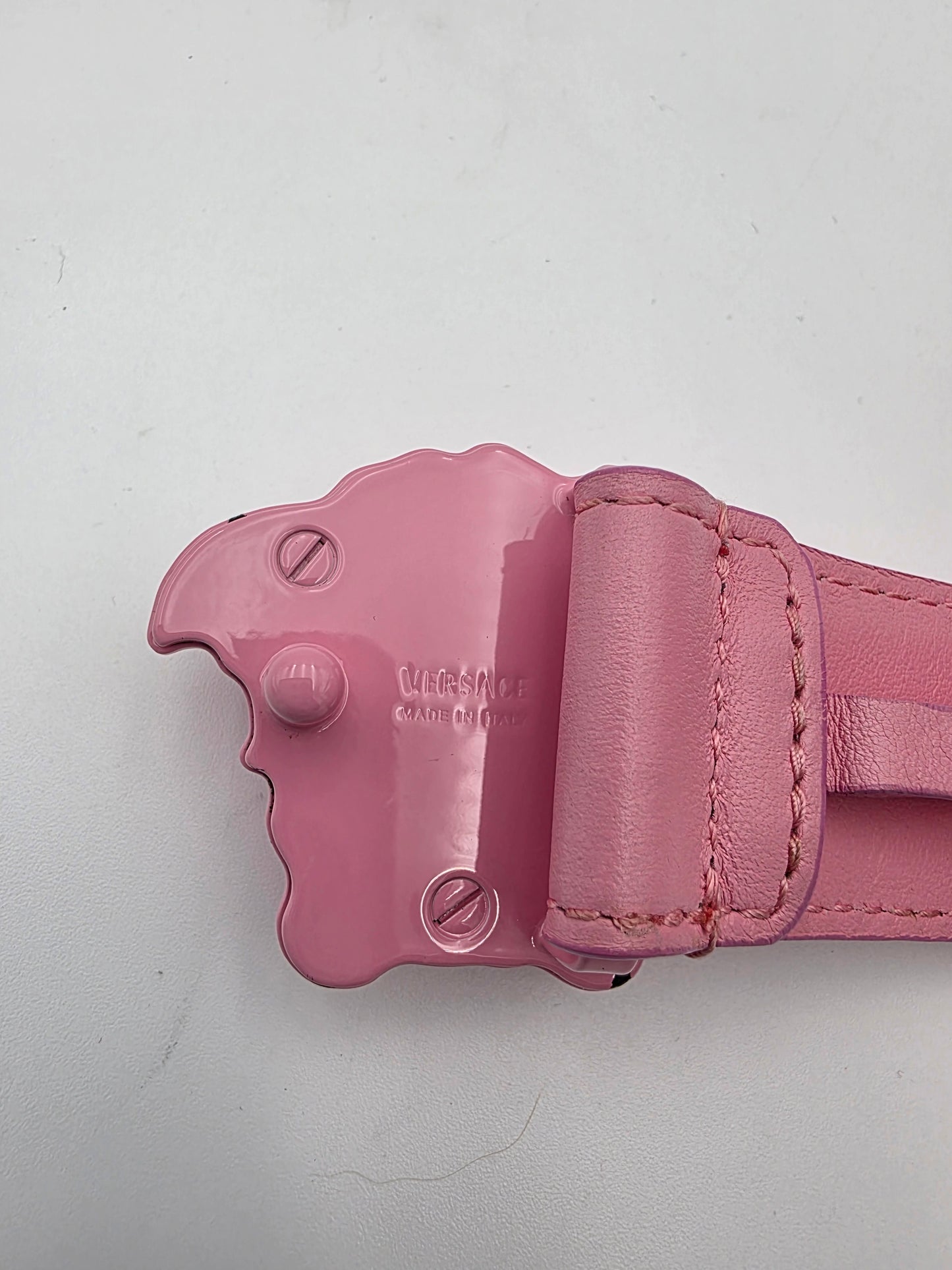 Versace La Medusa Leather Belt in Pink
