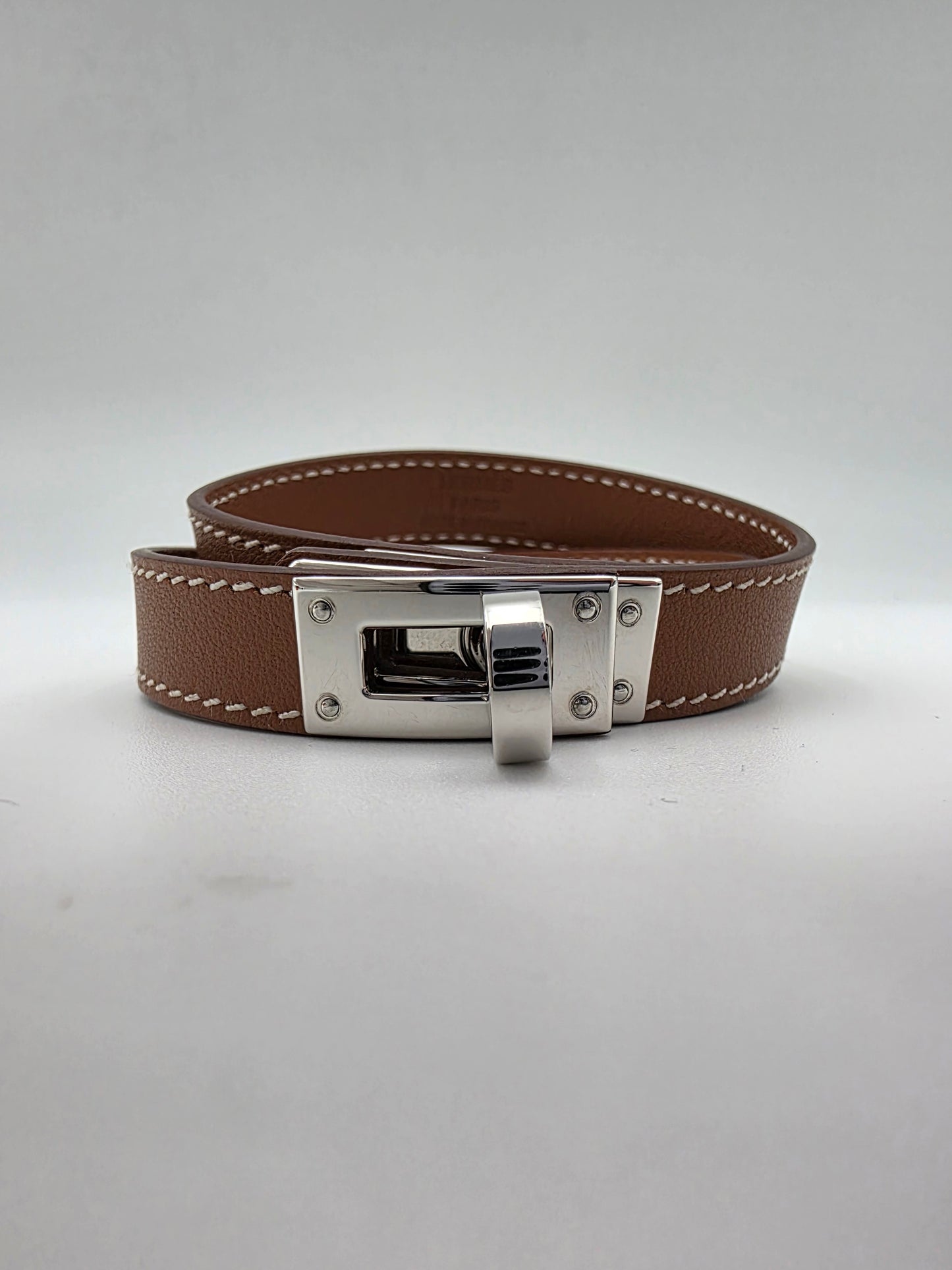 Hermès Kelly Double Tour Bracelet in Fauve Barenia with Palladium Hardware
